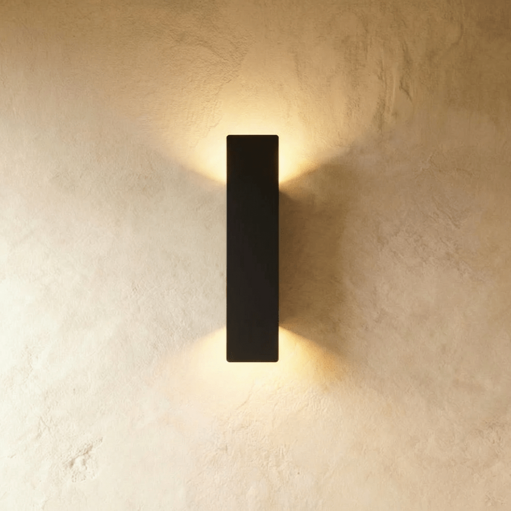 Indira Wall Lamp