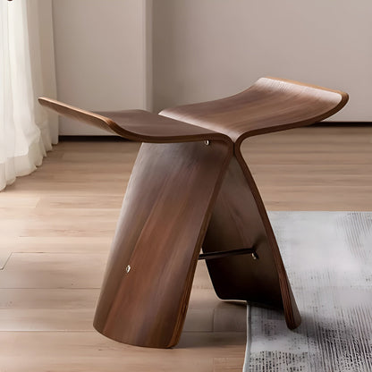 Handcrafted Rustic Wooden Bench – A Timeless Seating Solution