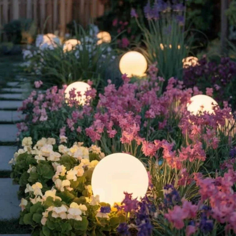 Solar garden ball light – 16 colors with remote control