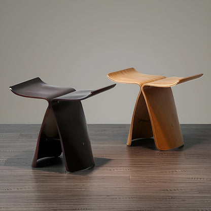 Handcrafted Rustic Wooden Bench – A Timeless Seating Solution