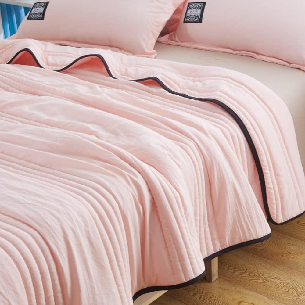 Breathable Cooling Blanket for Warm Nights