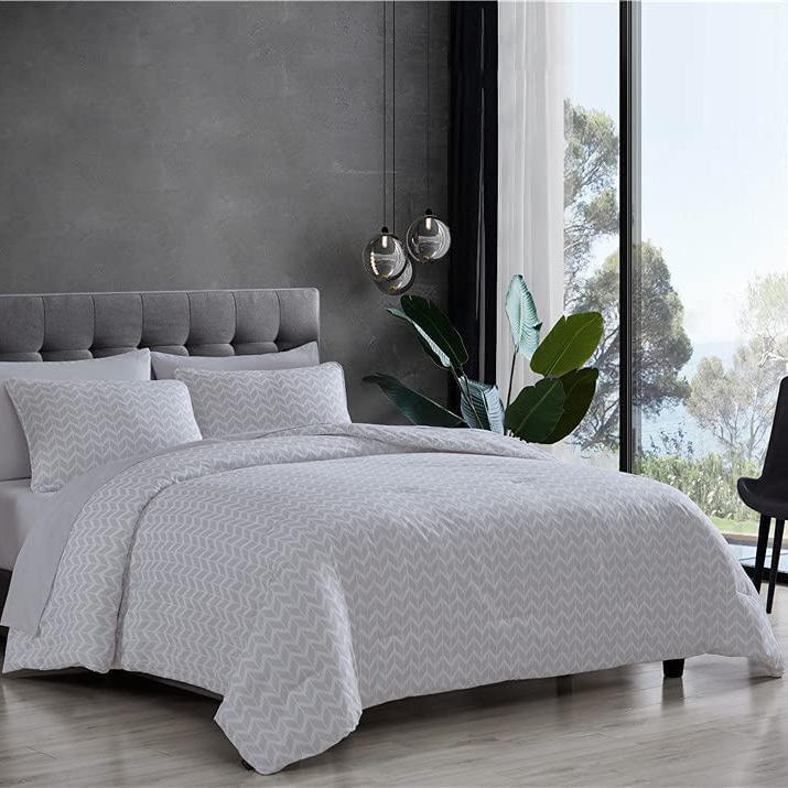7-piece herringbone bedding set including a sheet