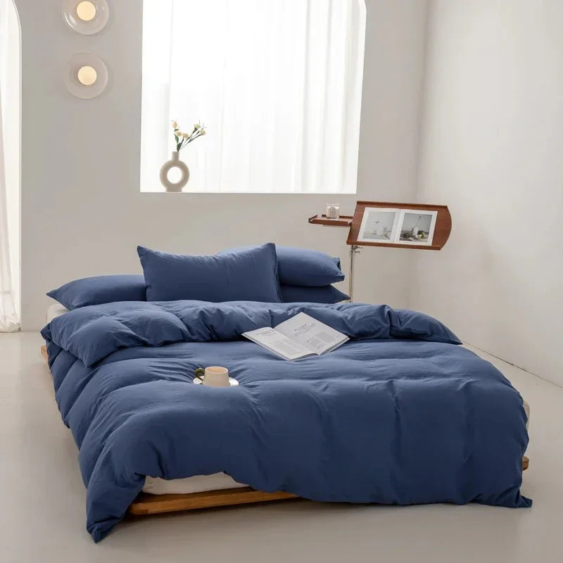 Elegant Quilt and Pillowcase Set