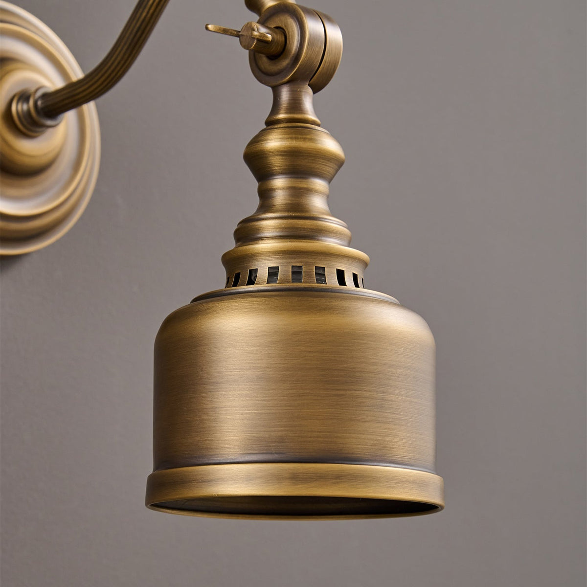 Addison Gooseneck Wall Lamp