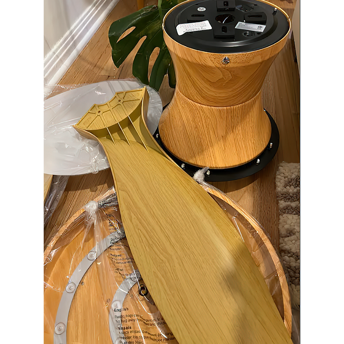 52 Inch Ceiling Fan with Light – Wood-Effect & Brass, 132cm, Warm LED, Remote Control