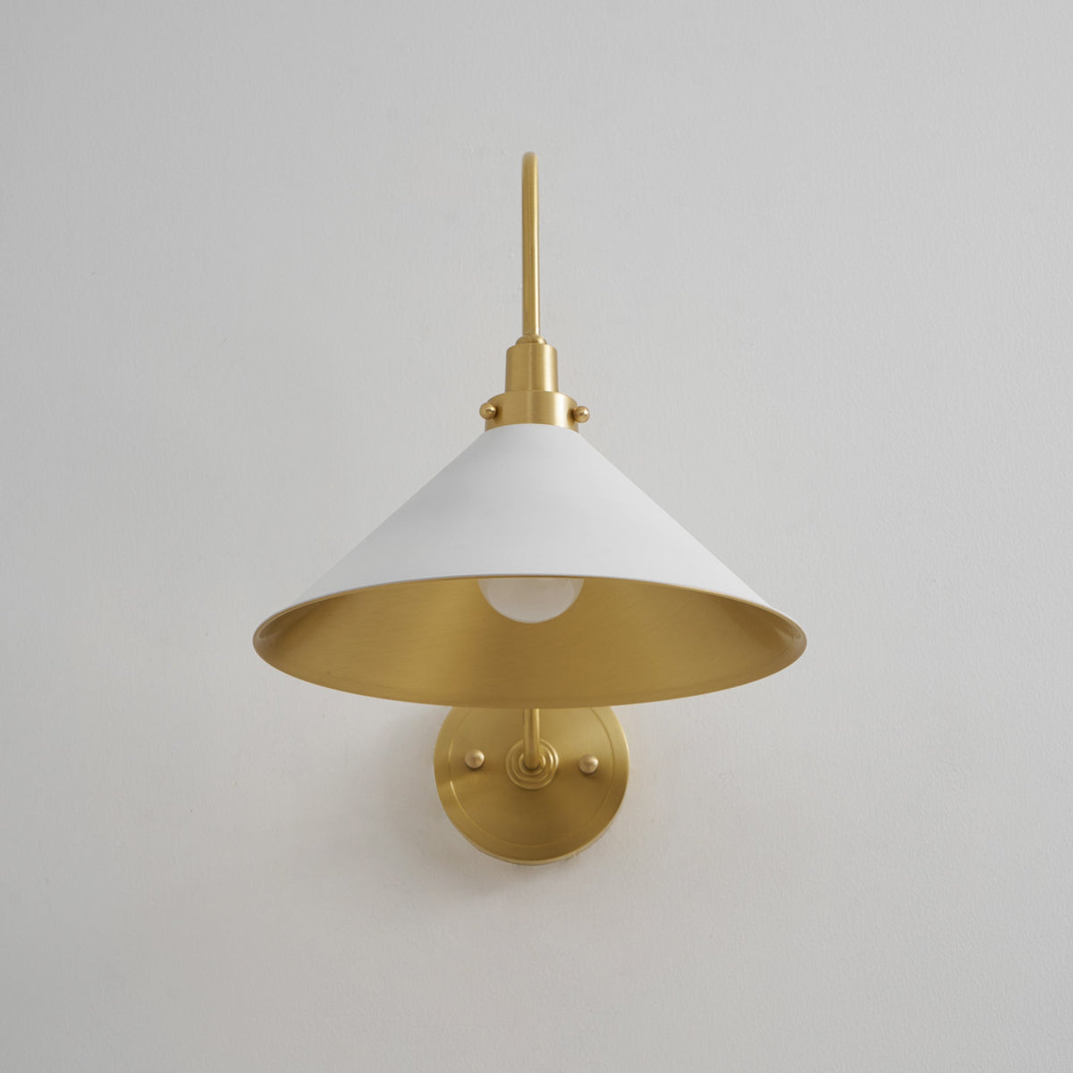 Clivedon Wall Lamp