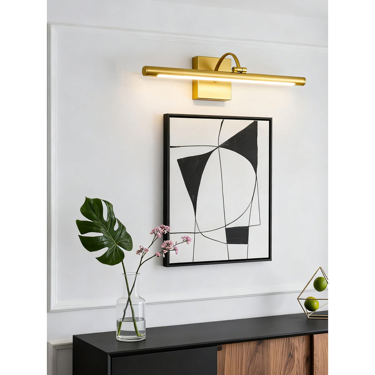 Elowen Wall Lamp
