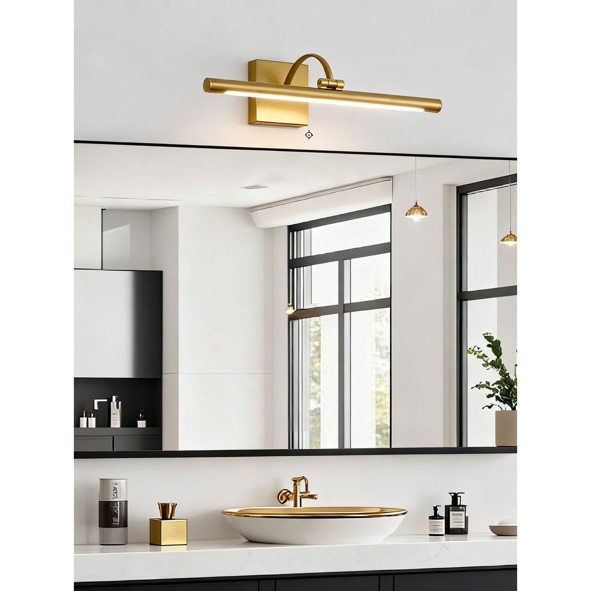 Elowen Wall Lamp