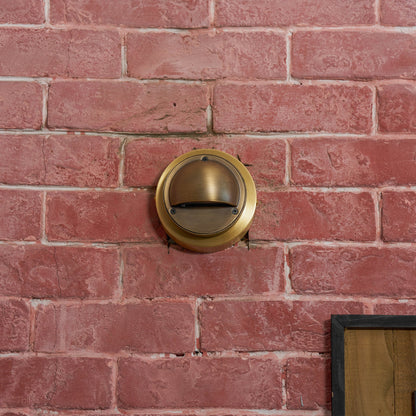 Hardy Wall Lamp