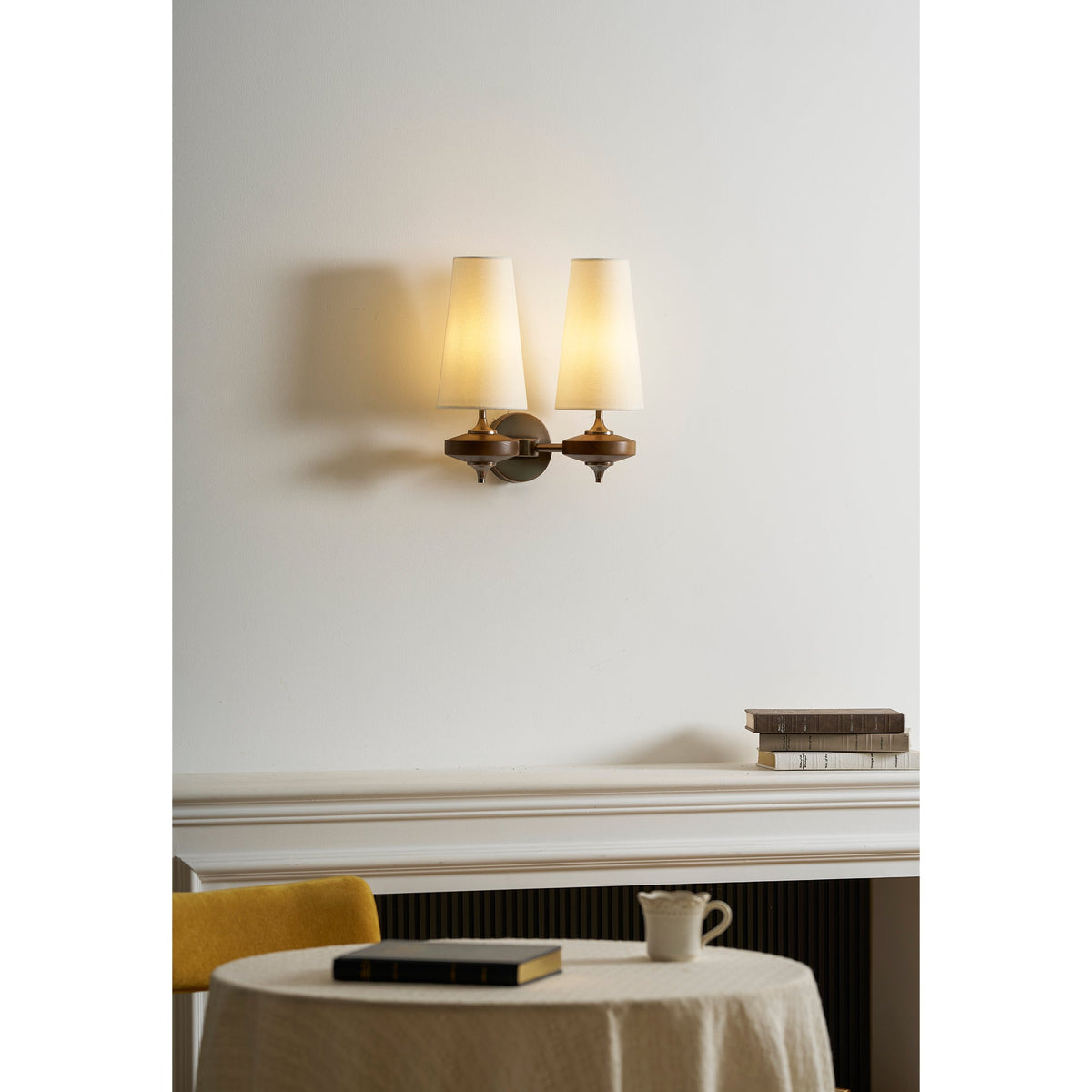 Hour Rho Wall Lamp