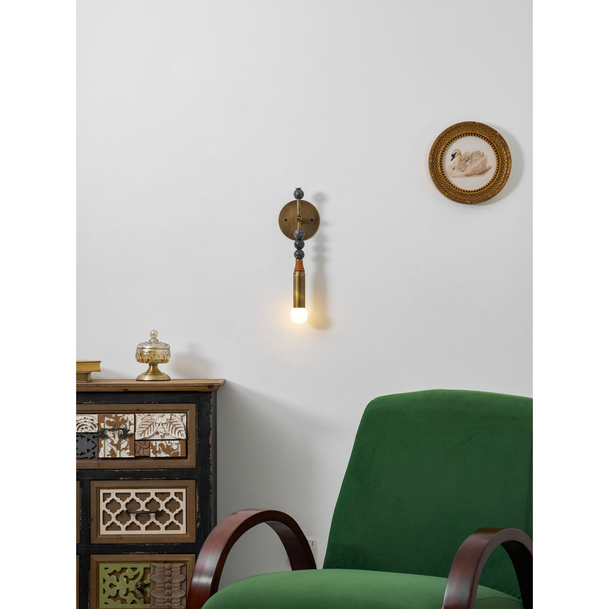 Toam Wall Lamp