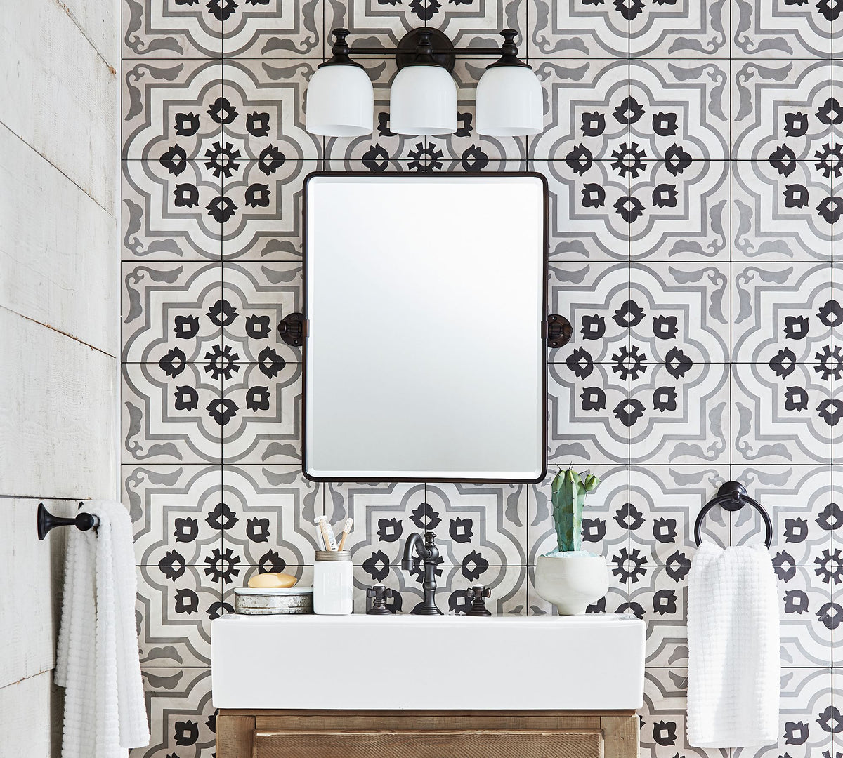 Chart Short Arm Sconce