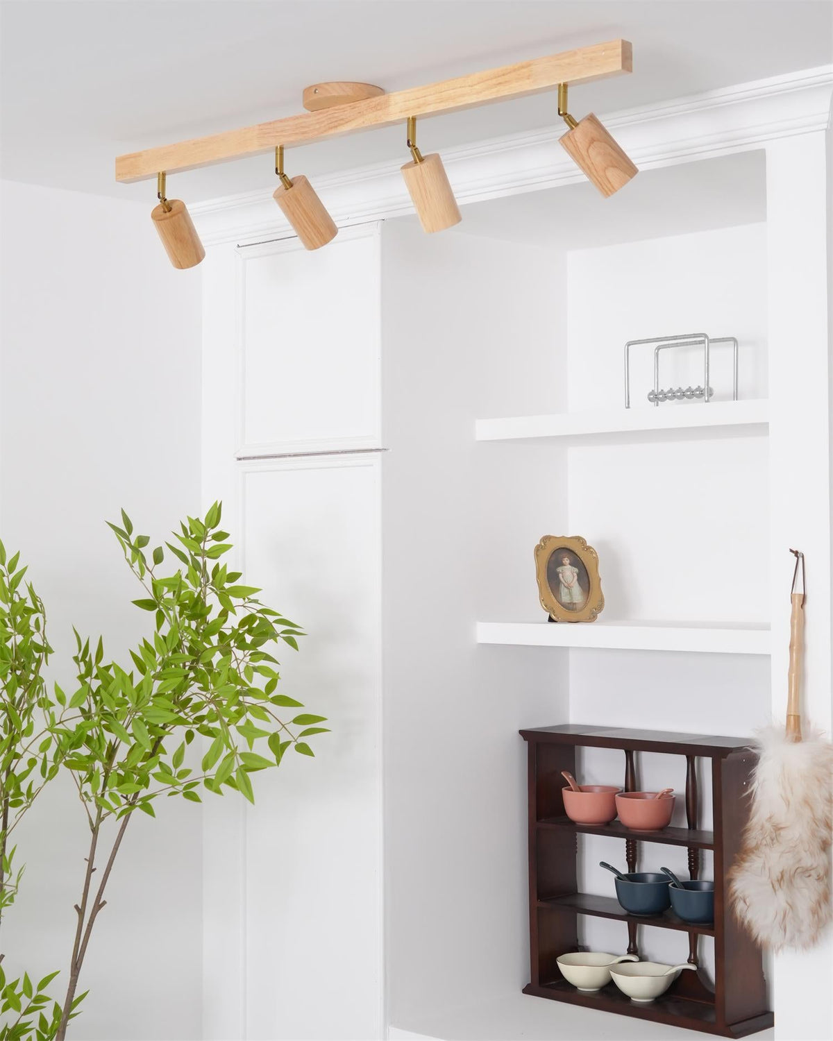 Wooden Ceiling Spotlight Bar – Walnut or Oak Track Light, 42 to 120cm, Warm White, Kitchen & Hallway