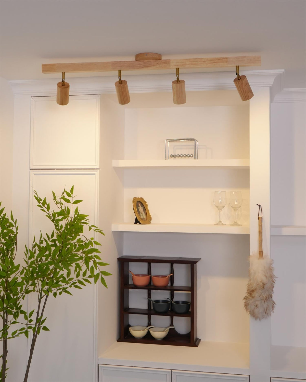 Wooden Ceiling Spotlight Bar – Walnut or Oak Track Light, 42 to 120cm, Warm White, Kitchen & Hallway