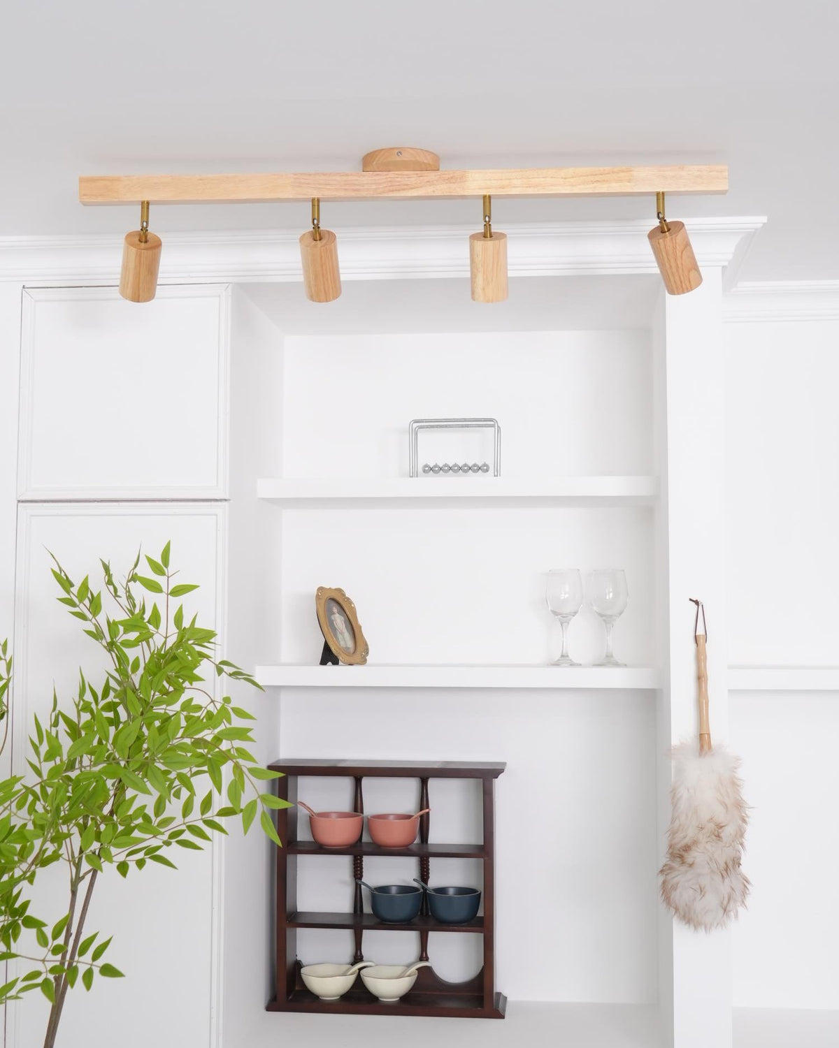 Wooden Ceiling Spotlight Bar – Walnut or Oak Track Light, 42 to 120cm, Warm White, Kitchen & Hallway