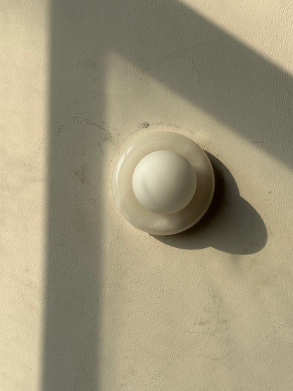 Novi Onyx Wall Lamp