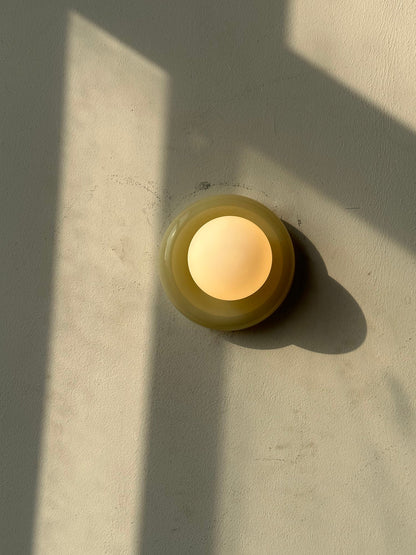 Novi Onyx Wall Lamp