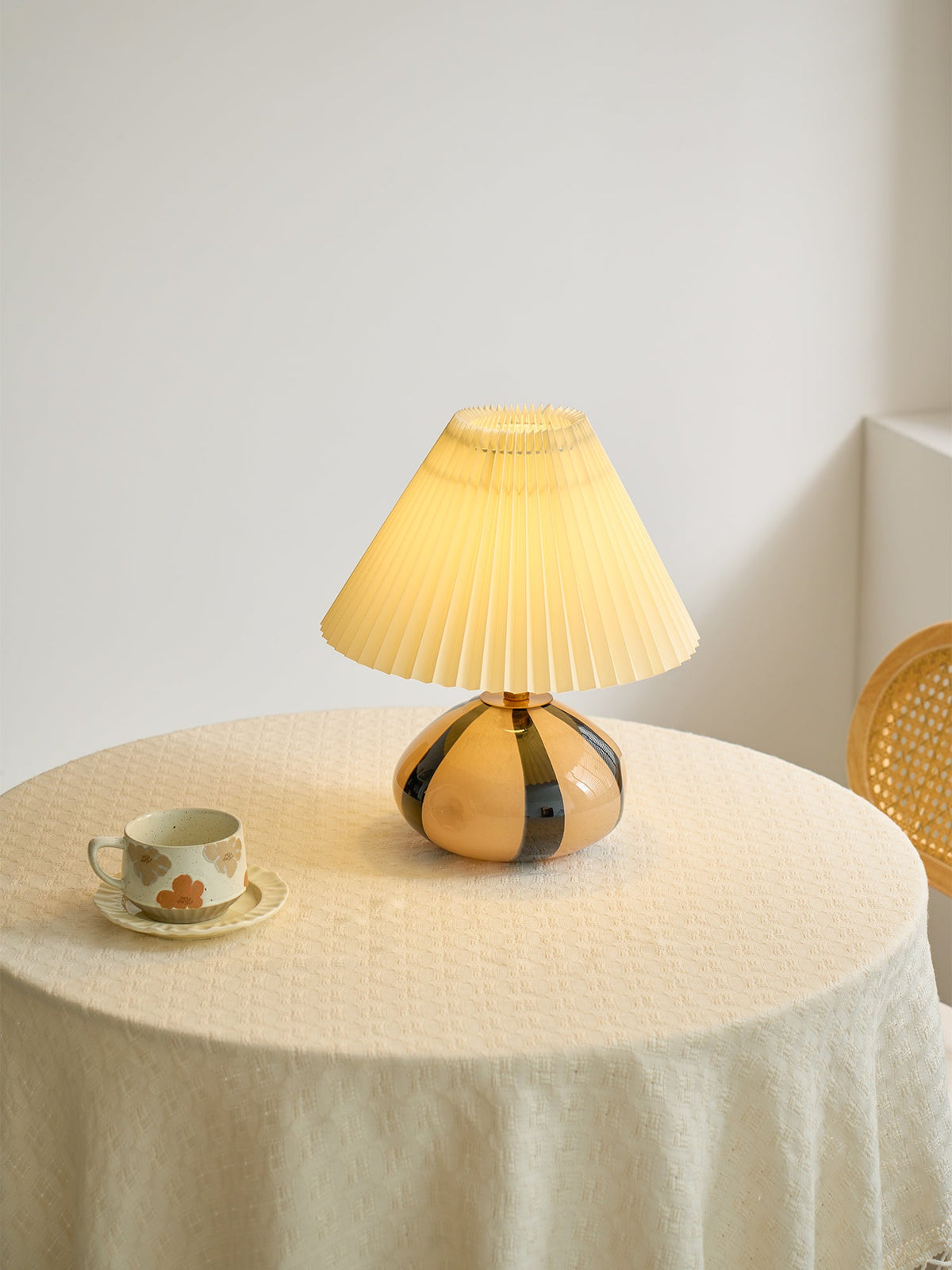 Pleated Cavolo Table Lamp