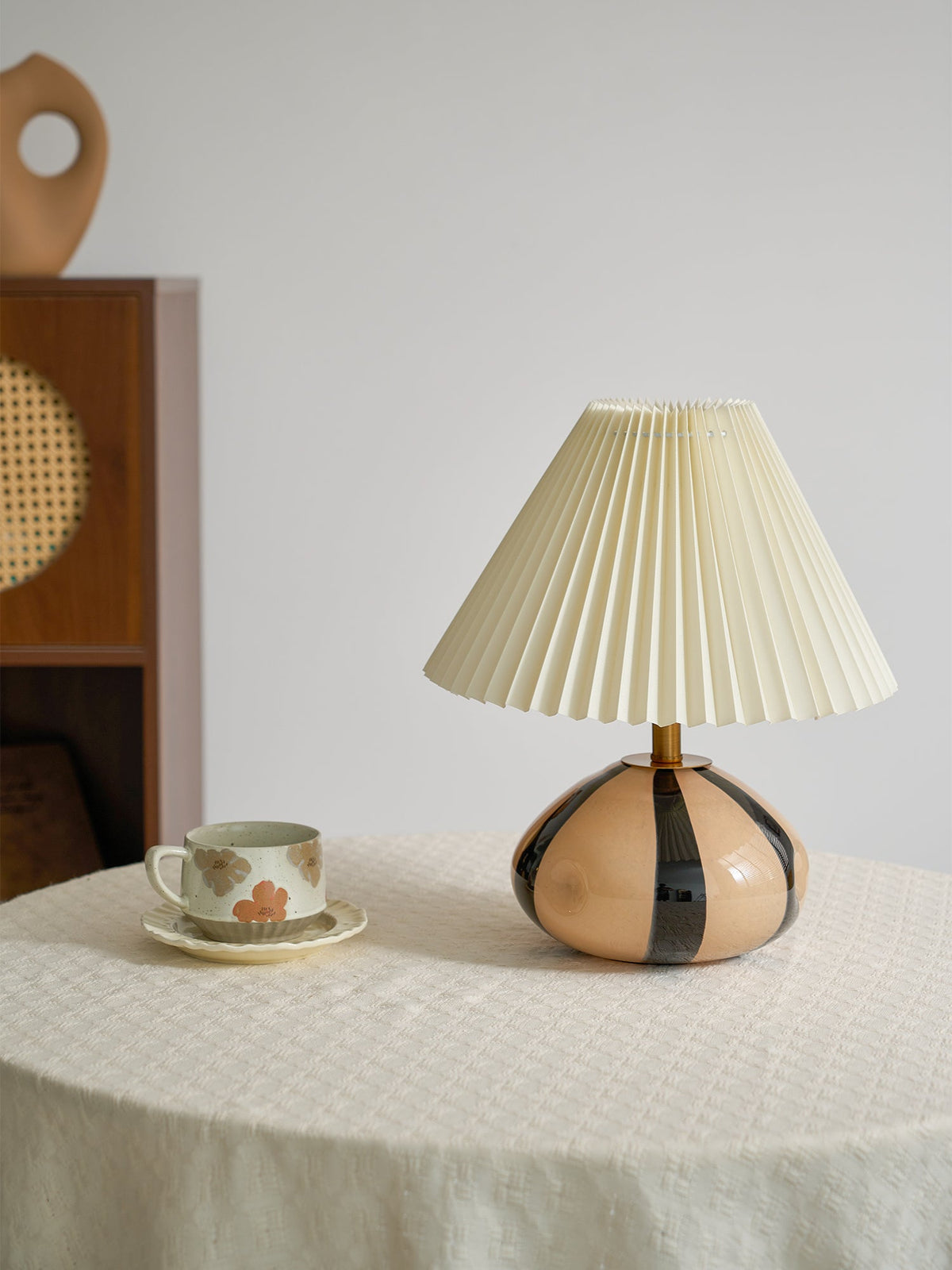 Pleated Cavolo Table Lamp