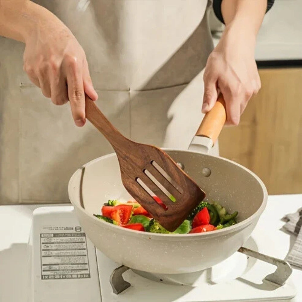 Safe and durable wooden kitchen utensils – 7 sets