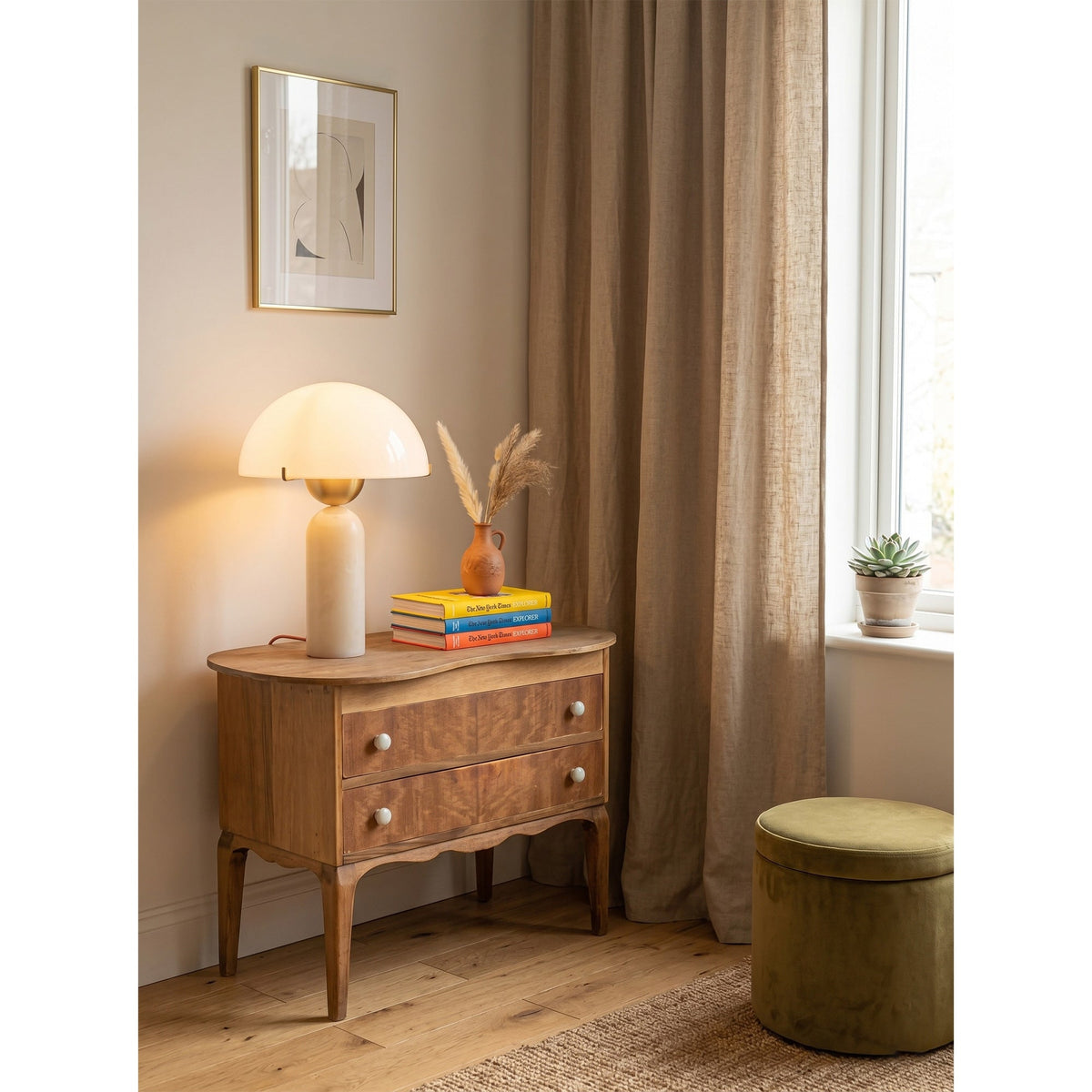 Peono Alabaster Table Lamp