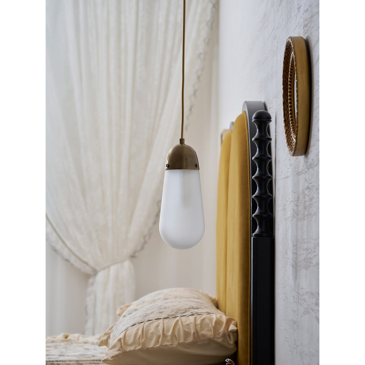 Lariat Pendant Lamp