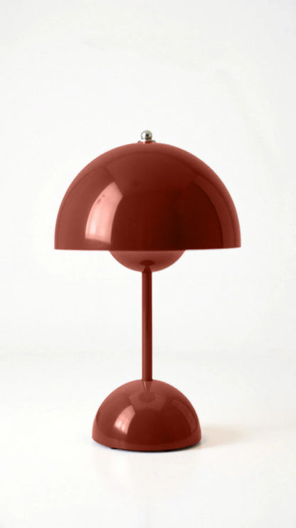 Minimalist Wireless Table Lamp