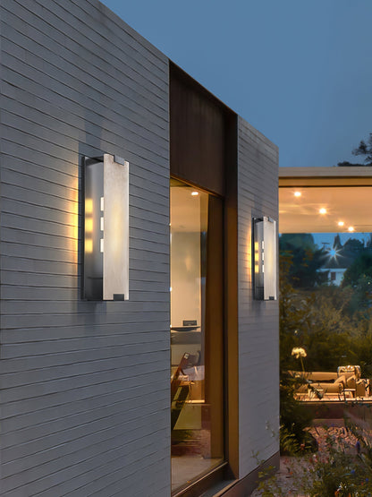Alabaster Wall Light – Natural Stone Sconce on Brass or Black Frame, 27 or 47cm, Retro Elegance