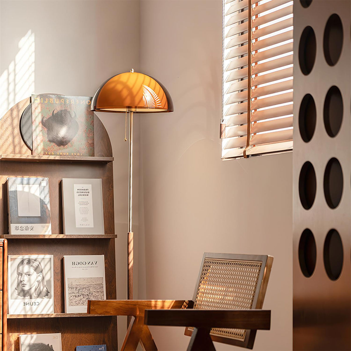 Wooden Floor Lamp – Walnut & Amber Glass Mid-Century Standing Lamp, 153cm, UK Plug