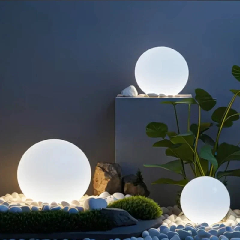 Solar garden ball light – 16 colors with remote control