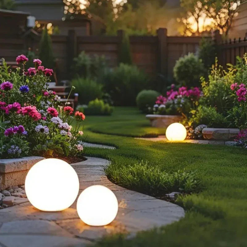 Solar garden ball light – 16 colors with remote control