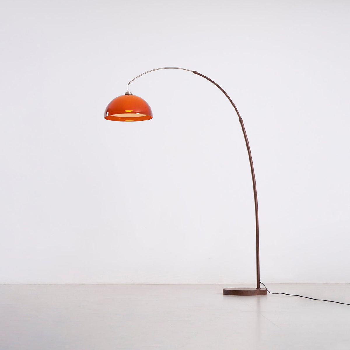 Ventoro Floor Lamp