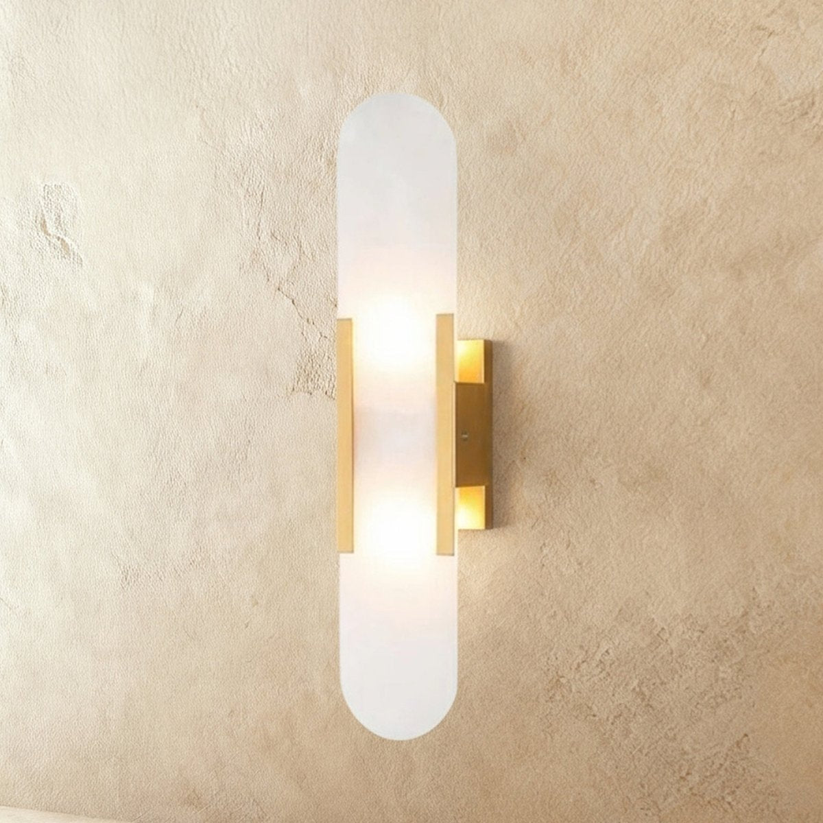 Cecelia Alabaster Wall Lamp