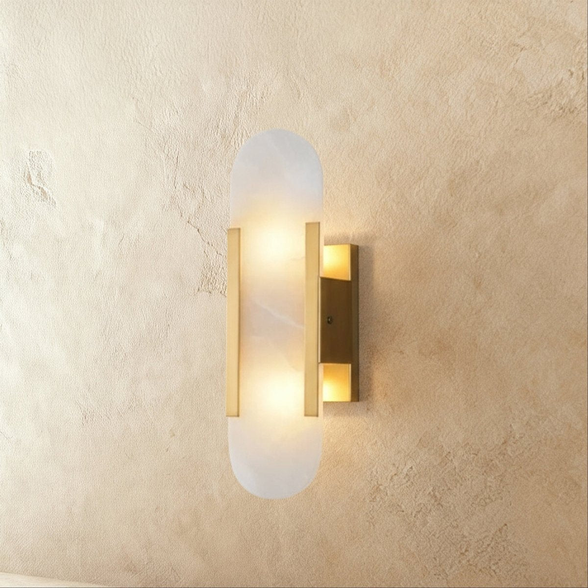 Cecelia Alabaster Wall Lamp