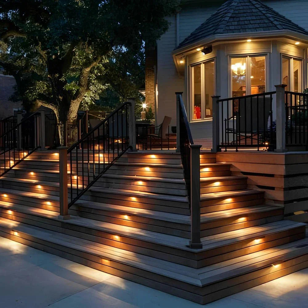 Solar-powered LED stair lighting with automatic outdoor illumination