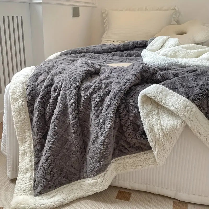 Soft Double-Sided Sherpa Fleece Blanket