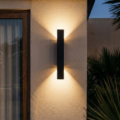Indira Outdoor Wall Lamp