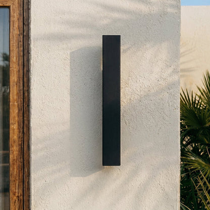 Indira Outdoor Wall Lamp