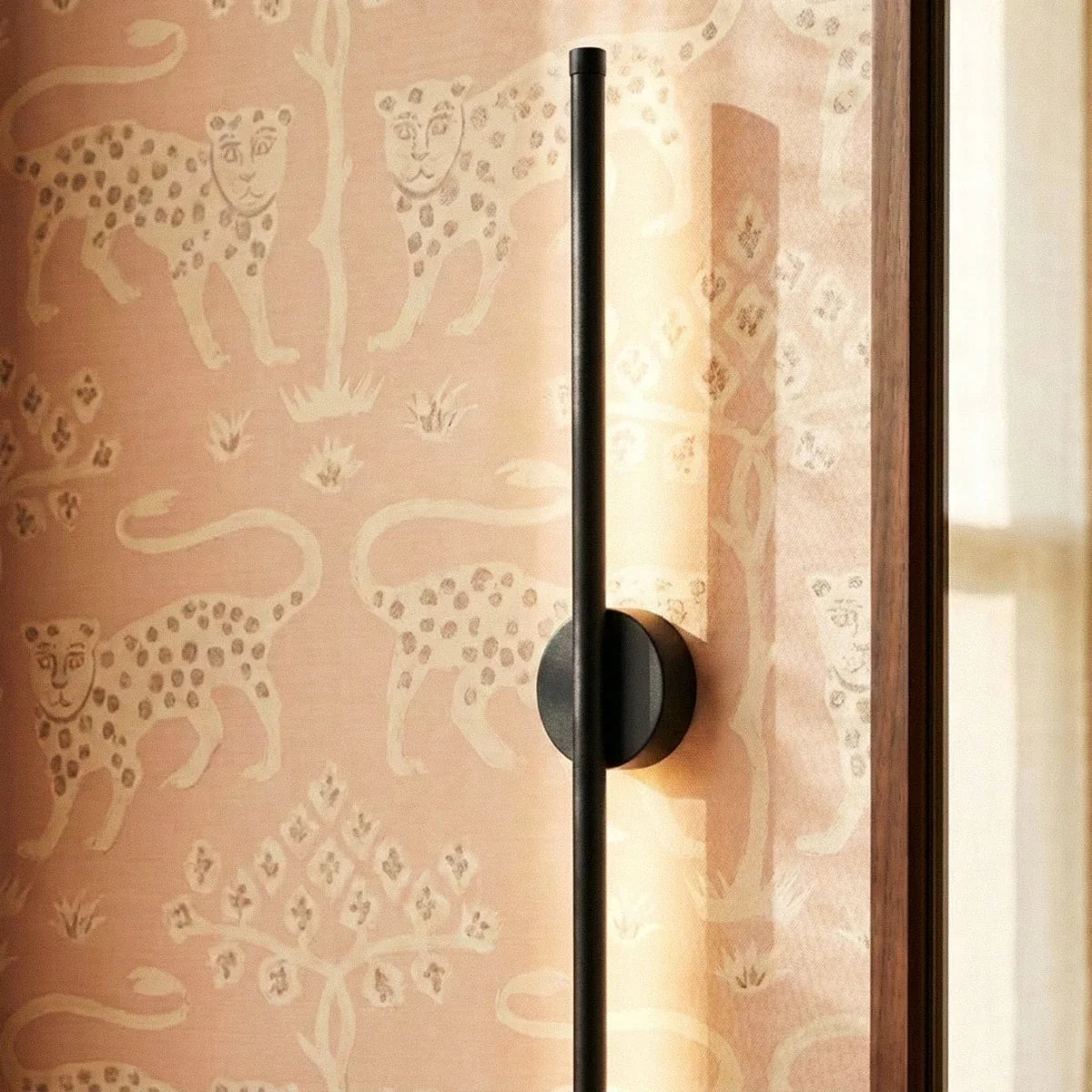Lena Wall Lamp