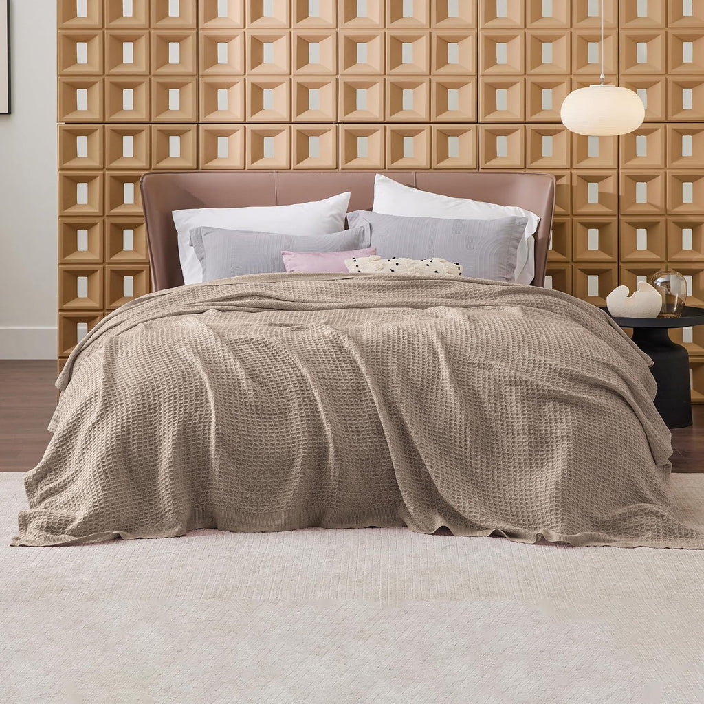 Cozy Haven | 100% Cotton Queen Blanket with Cooling Waffle Weave | Soft & Breathable for Summer Comfort