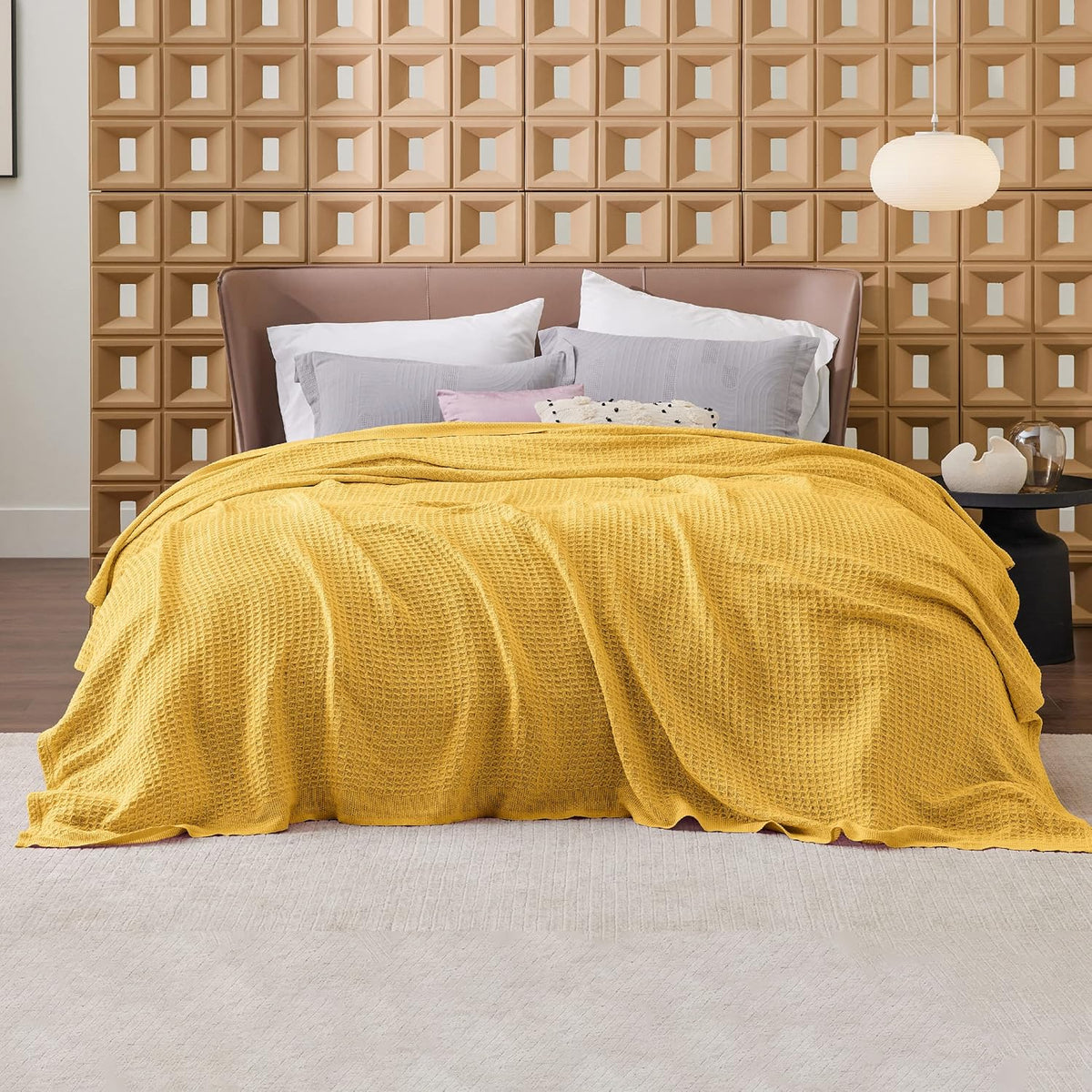 Cozy Haven | 100% Cotton Queen Blanket with Cooling Waffle Weave | Soft & Breathable for Summer Comfort