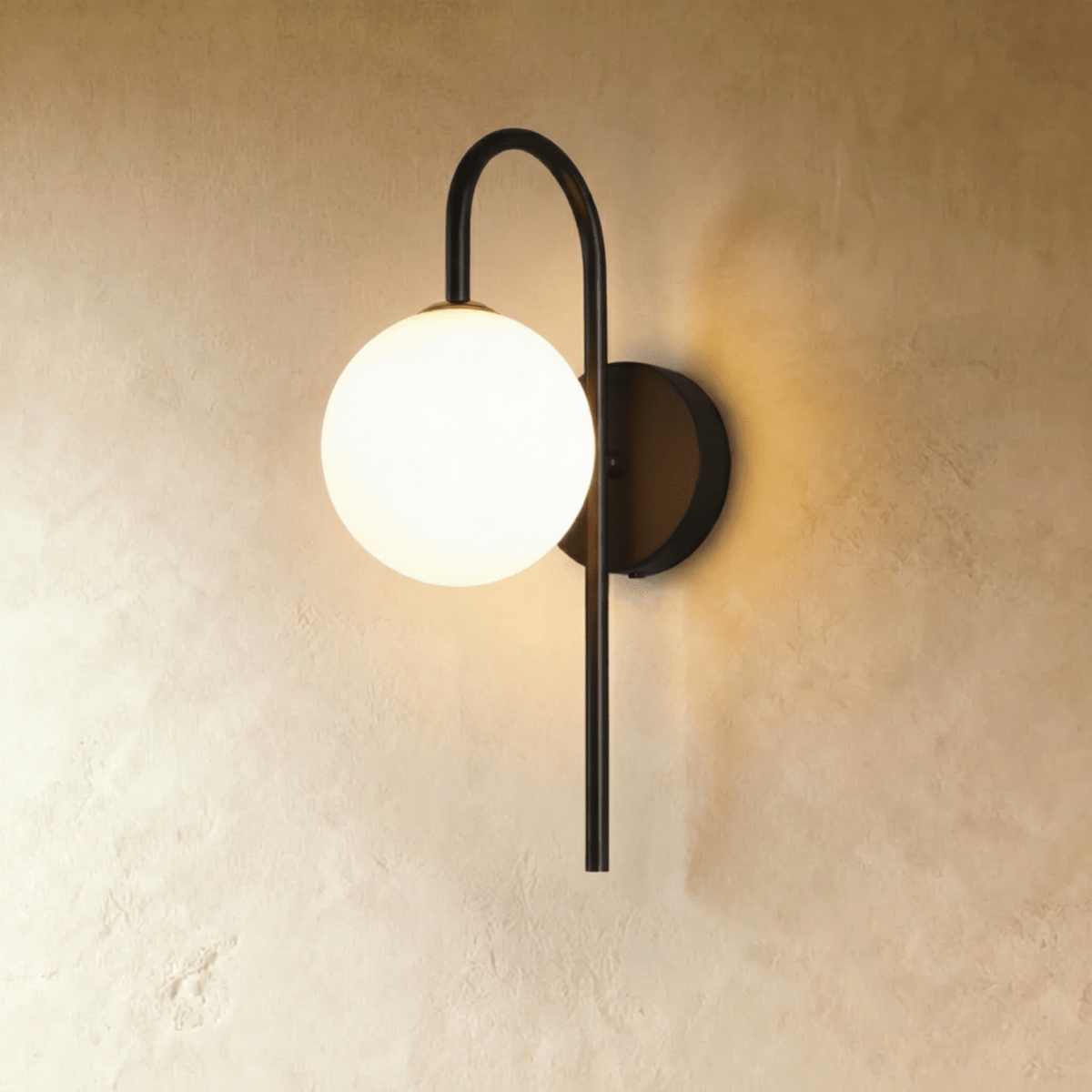 Nidia Wall Lamp
