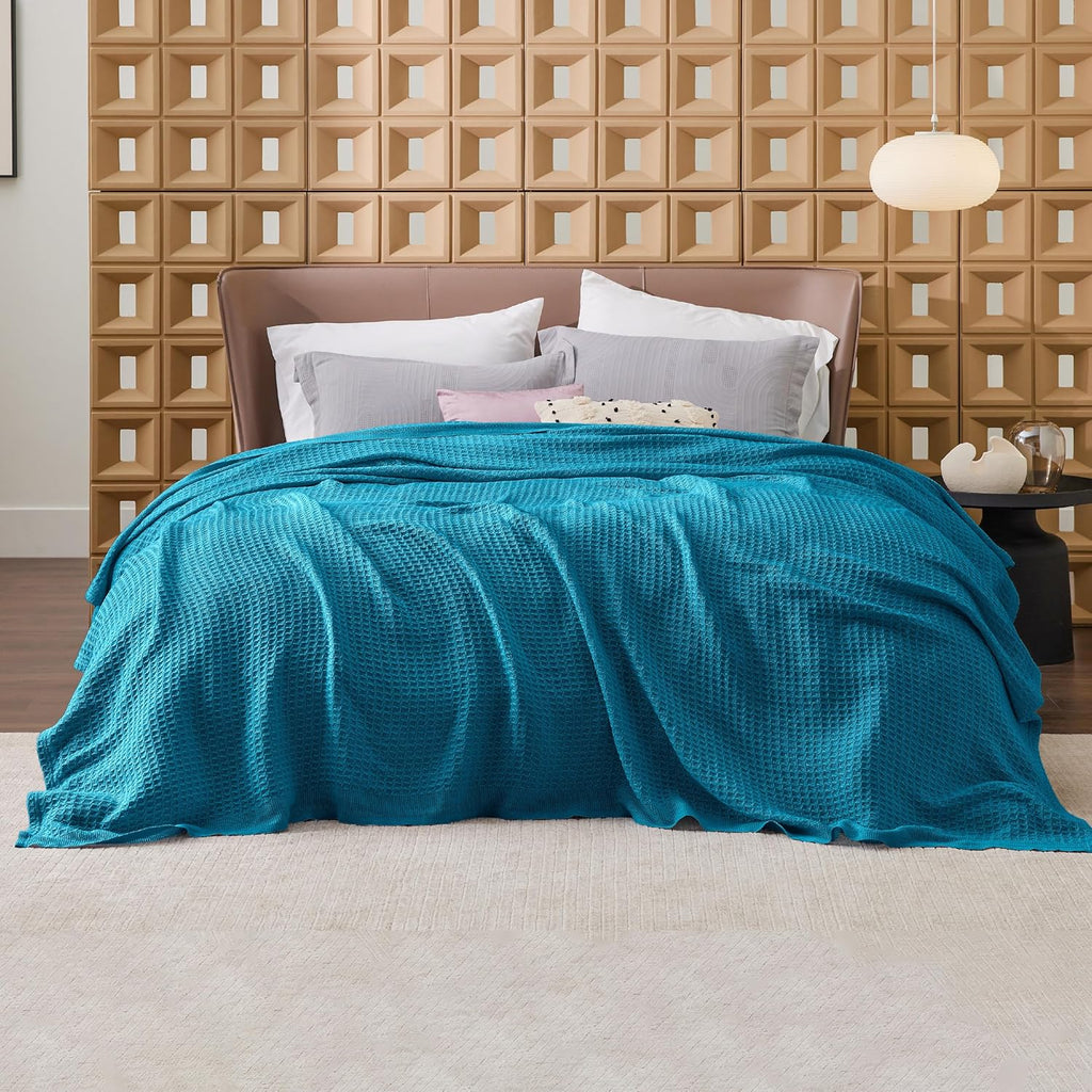 Cozy Haven | 100% Cotton Queen Blanket with Cooling Waffle Weave | Soft & Breathable for Summer Comfort