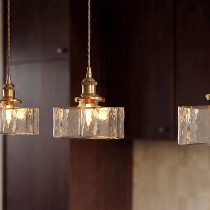 Verglas Pendant Light